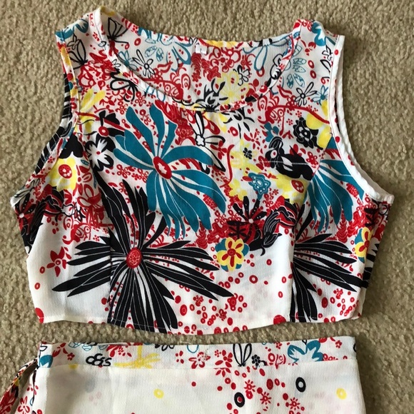 Colorful Maxi Skirt & Crop Top Set - Picture 3 of 11